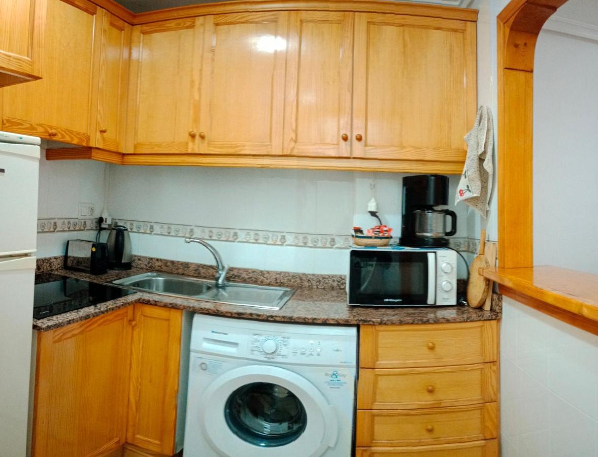 Estudio Wifi Bano 1 Sofa Cama Doble Piscina Playa 100Mts Torrevieja Exteriér fotografie