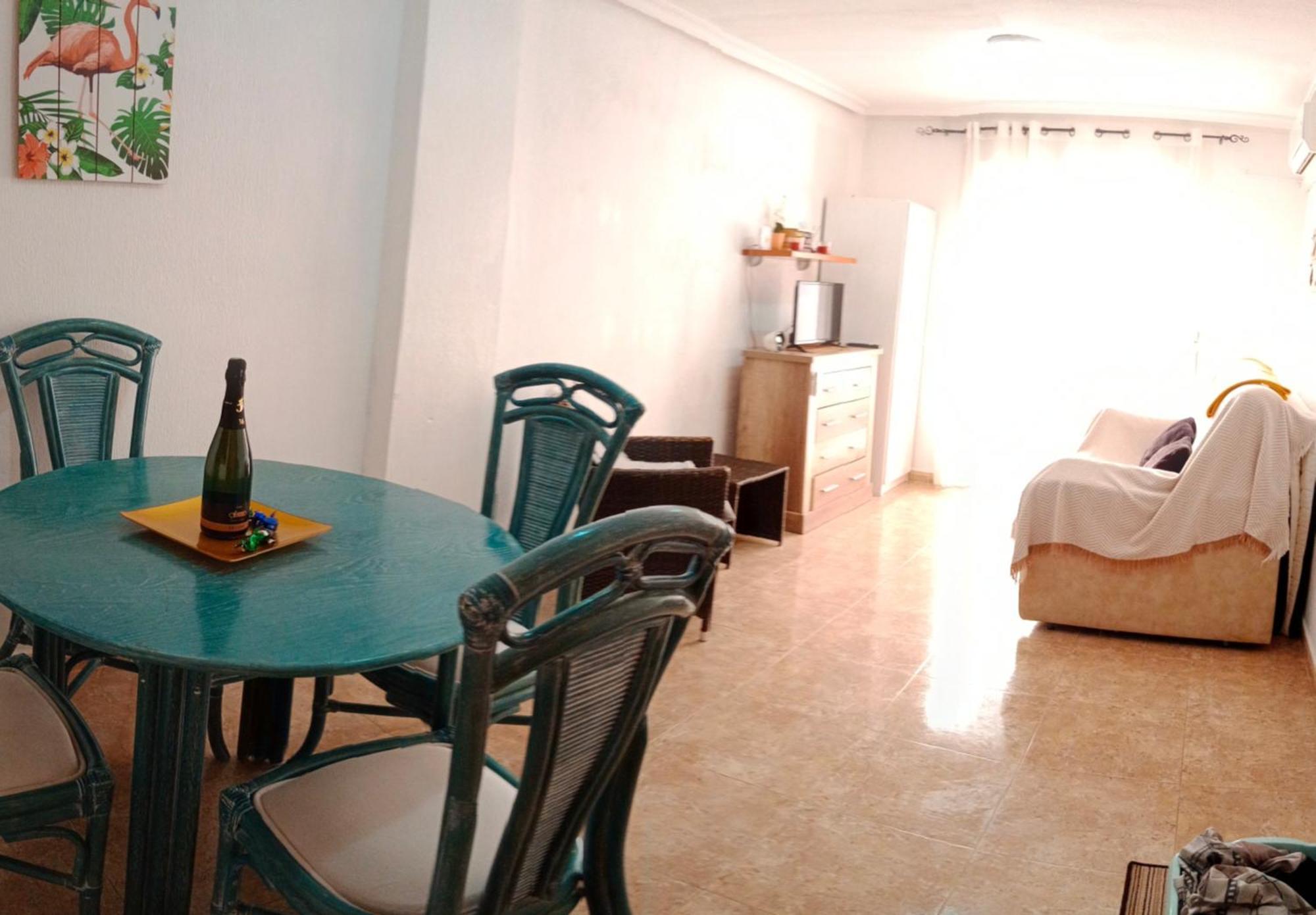 Estudio Wifi Bano 1 Sofa Cama Doble Piscina Playa 100Mts Torrevieja Exteriér fotografie