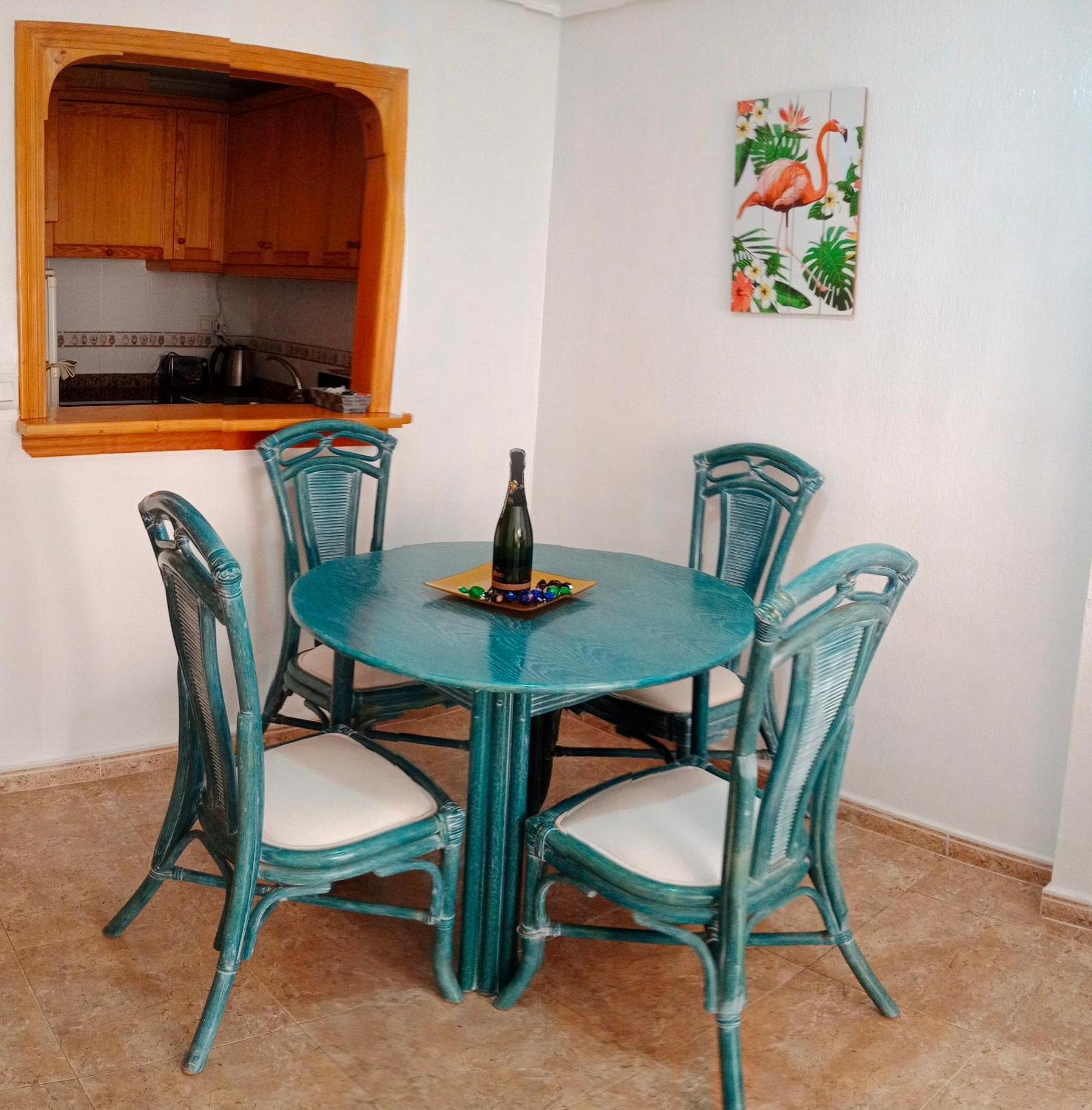 Estudio Wifi Bano 1 Sofa Cama Doble Piscina Playa 100Mts Torrevieja Exteriér fotografie